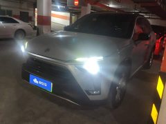 NIO ES8 100kWh Signature Edition 7-Seater - ფოტო 1