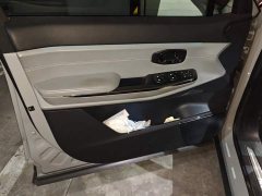 NIO ES8 100kWh Signature Edition 7-Seater - ფოტო 7