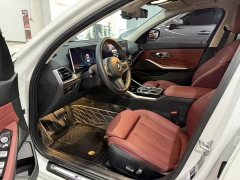 BMW 3 Series 320Li M Sport Package - ფოტო 4