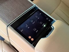 Land Rover Range Rover 3.0 L6 400PS Genesis Extended Edition - ფოტო 16