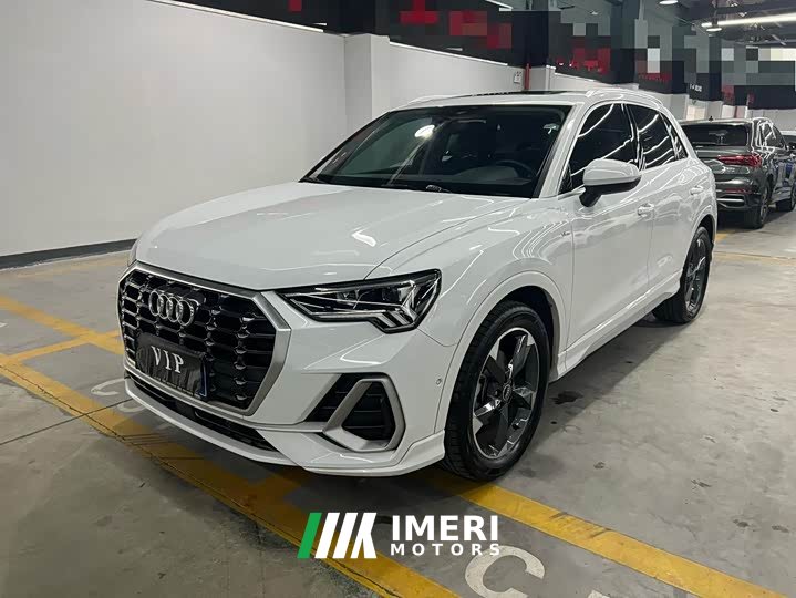 Audi Q3 35 TFSI Fashion Dynamic
