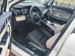Lynk & Co Geely Lynk & Co 06 2020 1.5T Halo Edition - ფოტო 9