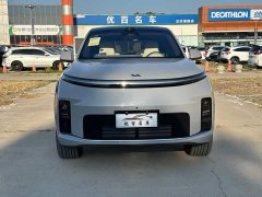 Li Auto L9 Livis - ფოტო 2