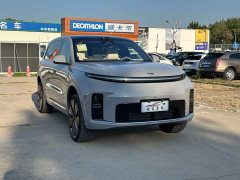 Li Auto L9 Livis - ფოტო 3