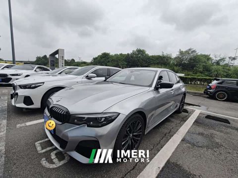 2022 BMW 3 Series 330i M Sport Night Edition Package - ავტომობილი ჩინეთიდან