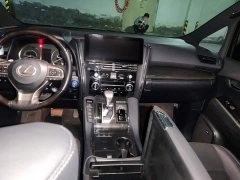 Lexus LM 2020 300h Four-Seat Royal Edition - ფოტო 13