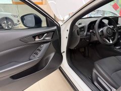 Mazda CX-4 2021 2.0L Automatic FWD Skyactiv Explorer Edition - ფოტო 8