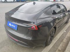 Tesla Model 3 Rear-Wheel Drive - ფოტო 3