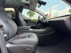 Tesla Model Y Long Range All-Wheel Drive - ფოტო 7