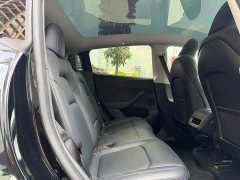 Tesla Model Y Long Range All-Wheel Drive - ფოტო 8