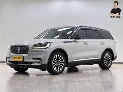 Lincoln Flying Spur Aviator 3.0T V6 AWD Premium - ფოტო 2