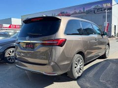 Buick GL8 Land Business Class 652T Luxury - ფოტო 8