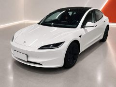 Tesla Model 3 Rear-Wheel Drive - ფოტო 1
