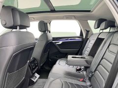 Volkswagen Touareg 2020 2.0TSI Sharp Elegance National VI - ფოტო 10