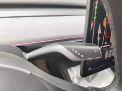 Tesla Model Y Rear-Wheel Drive - ფოტო 10