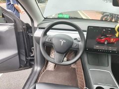 Tesla Model Y Rear-Wheel Drive - ფოტო 6