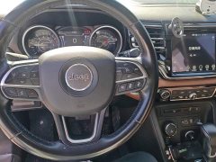 Jeep Grand Commander 2.0T AWD Luxury - ფოტო 12