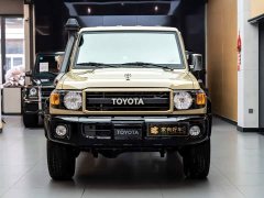 Toyota Land Cruiser (Imported) LC76 4.0L Manual - ფოტო 2