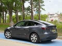 Tesla Model Y Facelift Rear-Wheel Drive - ფოტო 4