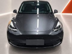 Tesla Model Y Rear-Wheel Drive - ფოტო 2