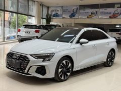 Audi A3 A3L Limousine 35 TFSI Fashion Sport - ფოტო 1