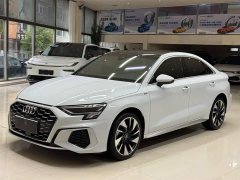 Audi A3 A3L Limousine 35 TFSI Fashion Sport - ფოტო 1