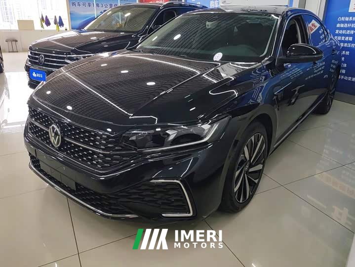 Volkswagen Passat 330TSI Starry Sky Luxury Edition - ავტომობილი ჩინეთიდან