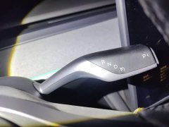 Tesla Model Y 2023 Long Range All-Wheel Drive - ფოტო 10
