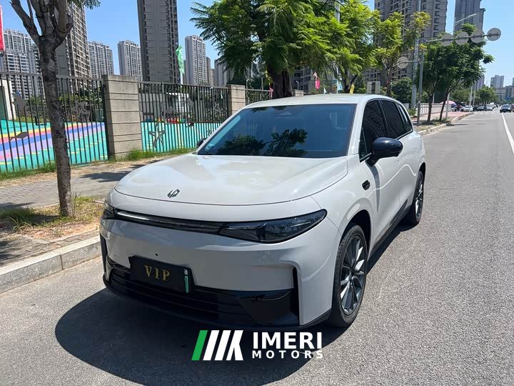 Leapmotor Leapo C10 530 Comfort Edition - ავტომობილი ჩინეთიდან