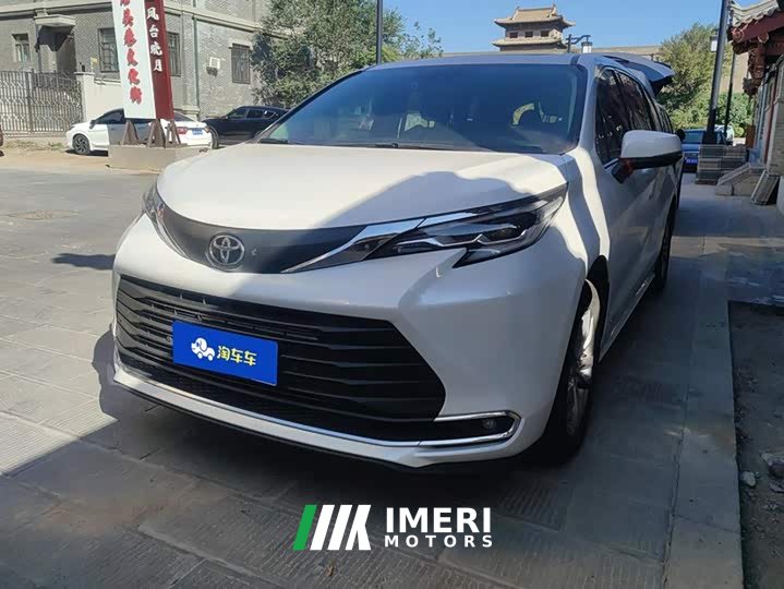 Toyota Sienna 2.5L Hybrid Comfort Edition - ავტომობილი ჩინეთიდან