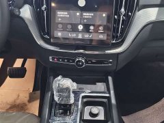 Volvo XC60 B5 AWD Smart Luxury Edition - ფოტო 10