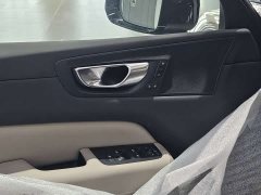 Volvo XC60 B5 AWD Smart Luxury Edition - ფოტო 9