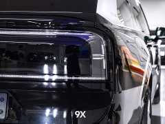 Zeekr Geely Zeekr 9X 2025 Hyper Edition 70kWh Six-Seater - ფოტო 11