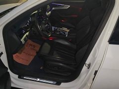 Audi A4L 40 TFSI Luxury Dynamic - ფოტო 9