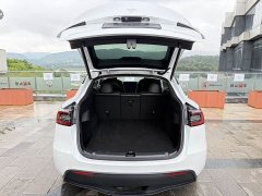 Tesla Model Y 2022 Long Range All-Wheel Drive - ფოტო 13