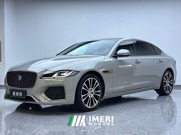 Jaguar XFL 2.0T P250 Two-Wheel Drive Luxury Edition
