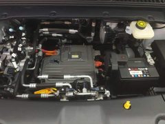 BYD Yuan UP 401KM Vitality Edition - ფოტო 10