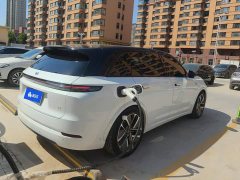 Li Auto L7 2024 MAX - ფოტო 3