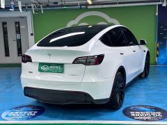 Tesla Model Y Long Range All-Wheel Drive - ფოტო 16