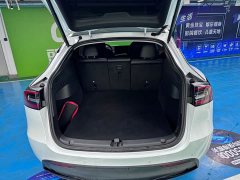 Tesla Model Y Long Range All-Wheel Drive - ფოტო 17