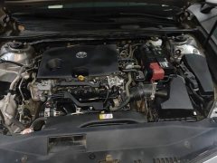 Toyota Camry 2.0G Luxury - ფოტო 10