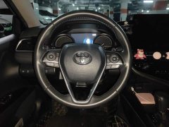 Toyota Camry 2.0G Luxury - ფოტო 15