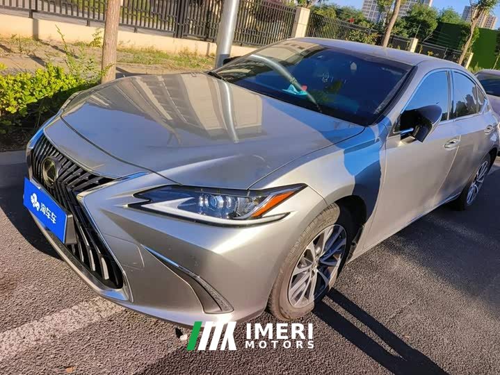 Lexus ES 200 Premium Edition - ავტომობილი ჩინეთიდან