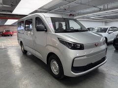 Wuling Yangguang Pro 405km Pure Electric Functional Passenger Vehicle 6-Seater - ფოტო 3