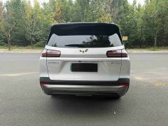 Wuling Starlight 560 New Energy Plug-in Hybrid 125km Luxury - ფოტო 9