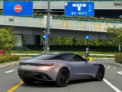 Aston Martin DB11 4.0T V8 Coupe - ფოტო 7