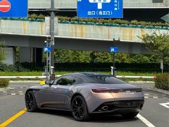 Aston Martin DB11 4.0T V8 Coupe - ფოტო 9
