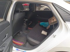 Hyundai Elantra 1.5L CVT GLX Elite - ფოტო 11
