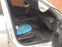 Hyundai Elantra 1.5L CVT GLX Elite - ფოტო 8