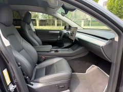 Tesla Model Y Rear-Wheel Drive - ფოტო 9